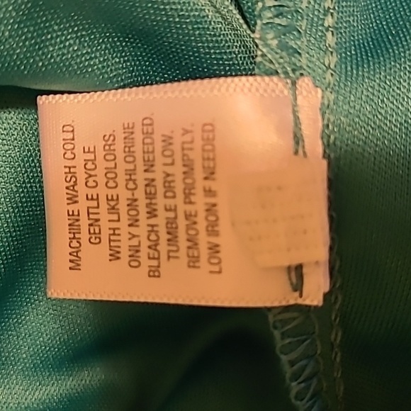 MOSSIMO SUPPLY CO - Picture 5 of 5